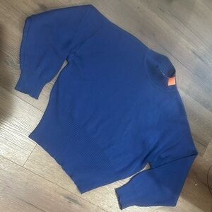 Demeter Sweater ! Medium